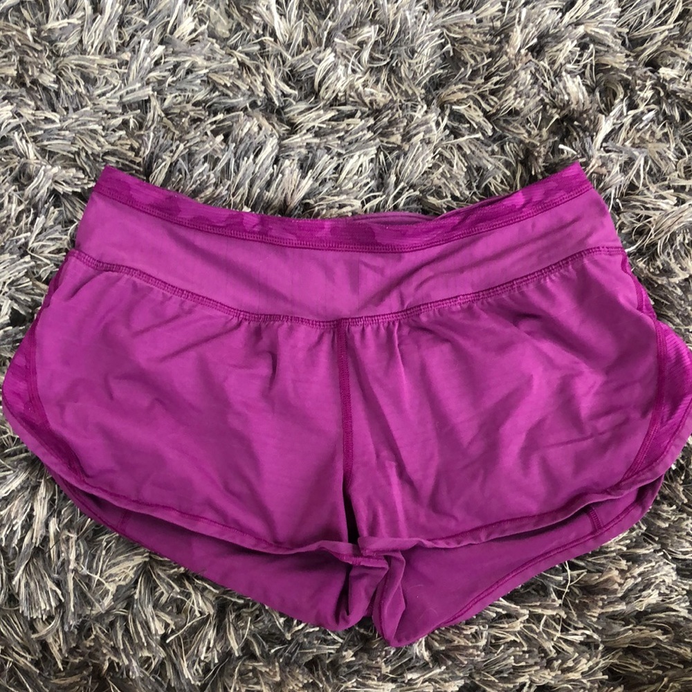 Lululemon shorts 2.5”